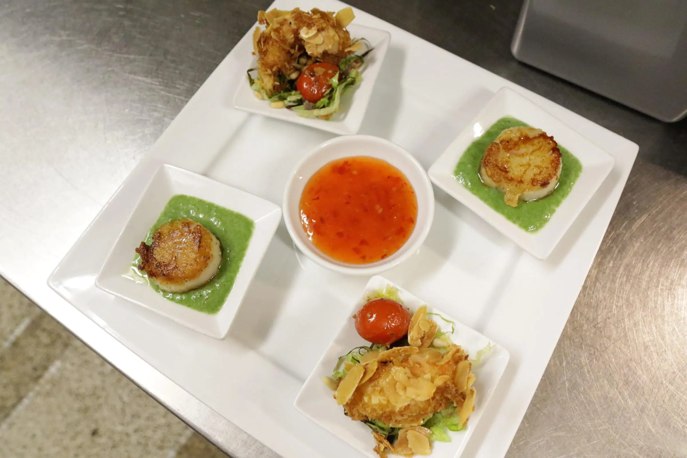 Assiette de dégustation en cinq compartiments
