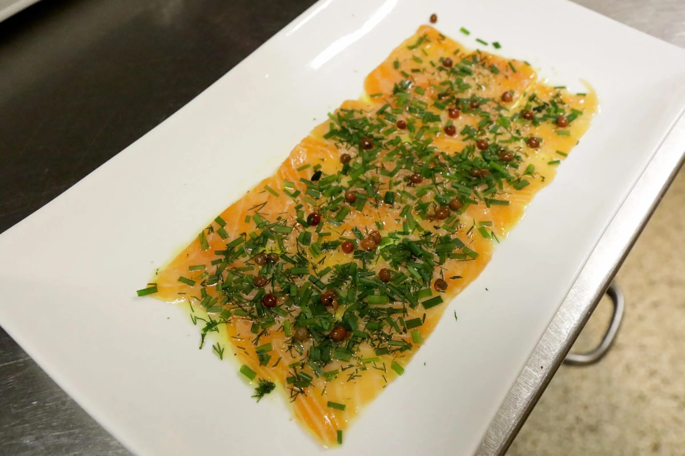 Saumon d’Écosse mariné à la minute
